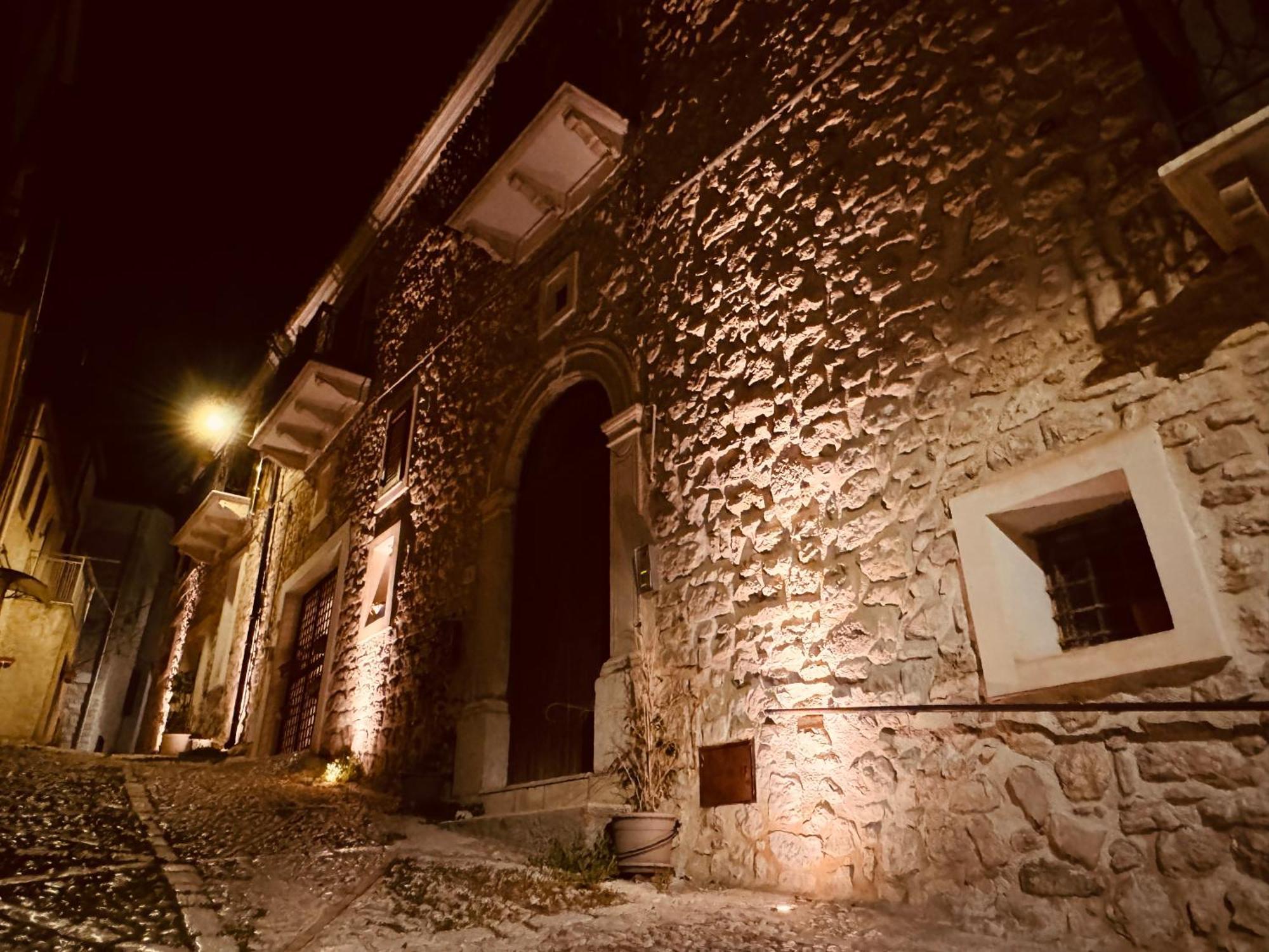 Le Camere Dell'Emiro Castronuovo di Sicilia エクステリア 写真